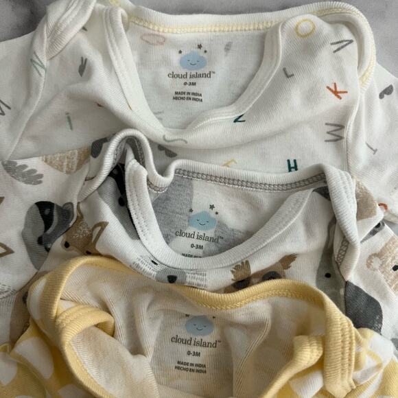 3x Cloud Island short sleeve onesies animal critter alphabet letters yellow geo - Picture 4 of 5